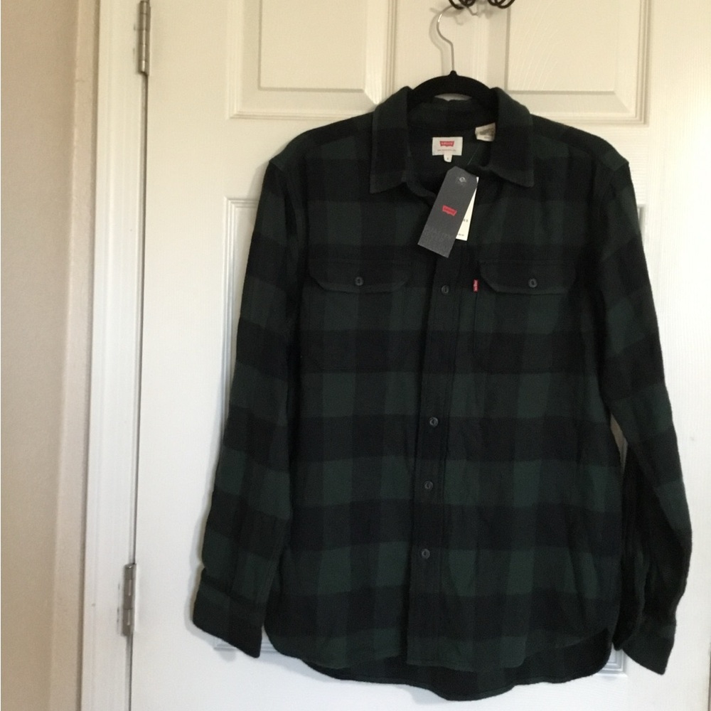 Levi's Dark Green and Black Checkered Shirt NWT $60